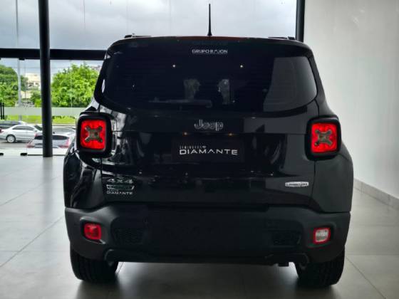 JEEP RENEGADE 2.0 16V TURBO DIESEL LONGITUDE 4P 4X4 AUTOMÁTICO JEEP RENEGADE 2.0 16V TURBO DIESEL LONGITUDE 4P 4X4 AUTOMÁTICO